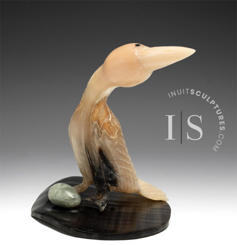 8" SIGNATURE Muskox Horn Crane by Buddy Alikamik